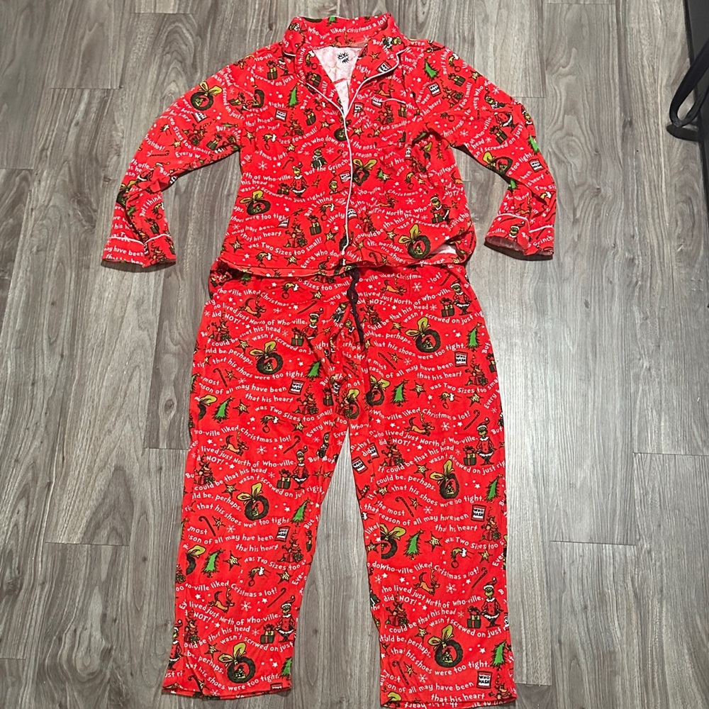 Women's Red Holiday Pajama Set